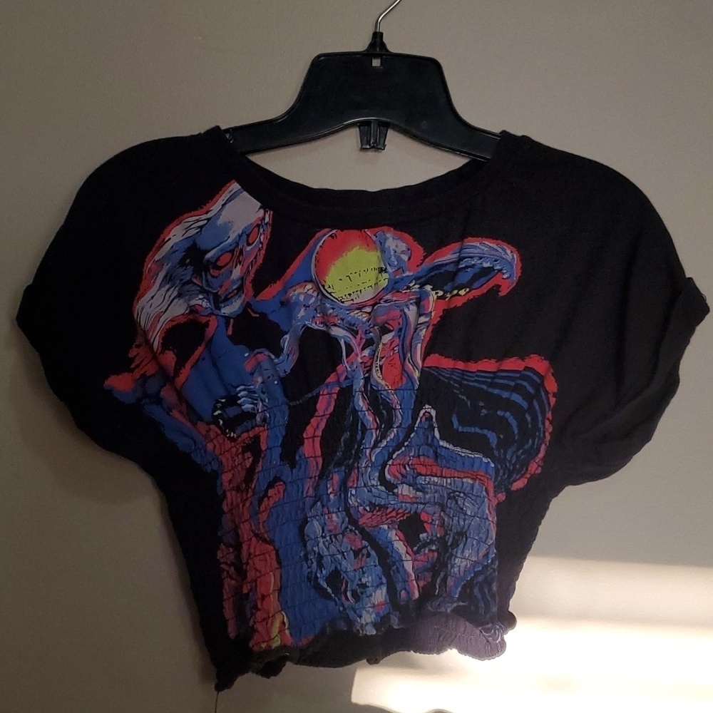 Urban outfitters crop top size medium
